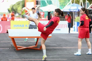 Thrilling Teqball World Championship Highlights at Nguyen Hue Walking Street - image 7