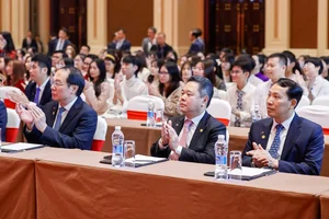 Expanding Vietnam-China Railway Trade: A Strategic Gateway to Global Markets and Economic Growth - image 12