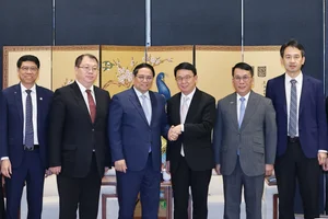 Expanding Vietnam-China Railway Trade: A Strategic Gateway to Global Markets and Economic Growth - image 11