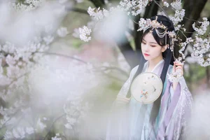 YiTuYu Art Language Vol.9444 Gong Zi Bu Huai: Stunning Asian Portrait Gallery - image 5