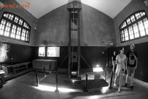 Hidden History of Hoa Lo Prison: What You Didn't Know About Hanoi's Landmark - image 10