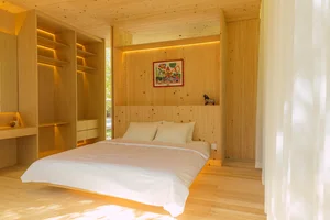 Modern Minimalist Glass and Wood Forest Retreat: A Serene One-Story Sanctuary for Slow Living and Nature Immersion - image 9