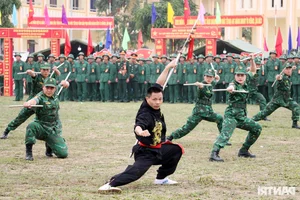Witnessing the Power: Incredible Qigong and Head-Butting Feats in Military Training - image 6