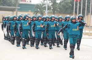 Witnessing the Power: Incredible Qigong and Head-Butting Feats in Military Training - image 9