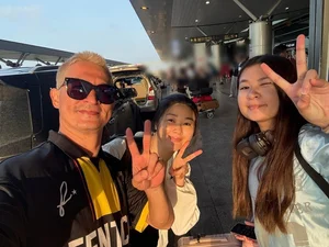Huy Khanh Bids Heartfelt Goodbye to Daughter Heading to Finland for Studies - image 4
