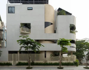Innovative 3-Story An Phu House Design: Mastering Triangular Plots with Multi-Layered Living Spaces - image 0