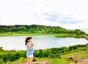 Thoi Loi Lake: The Stunning Freshwater Jewel atop Ly Son's Volcano - image 3