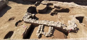 Secrets Uncovered in a 2,000-Year-Old Ancient Roman Tomb in Italy - image 4
