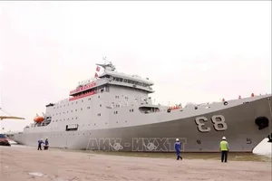 Chinese Navy Fleet Makes Significant Visit to Ho Chi Minh City - image 2