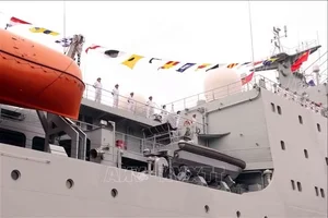 Chinese Navy Fleet Makes Significant Visit to Ho Chi Minh City - image 0