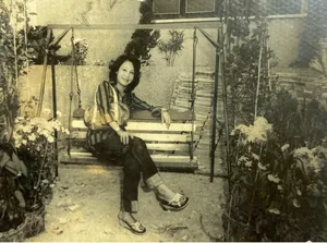 From Gold-Earned Fame to Poverty: The Heartbreaking Reality of Artist Hoa My Hanh at 70 - image 6