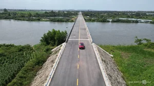 The Transformation of Quang Ngai Coastal Road Boosts Central Vietnam Tourism - image 8