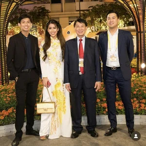 Rich Kid Tien Nguyen Claims Halloween Queen Title with High-Fashion Costumes - image 12
