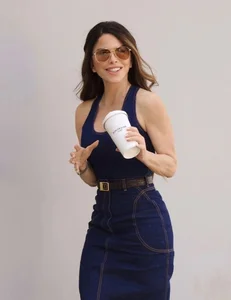 The Ultra-Luxury Handbag Collection of Lauren Sanchez - image 4