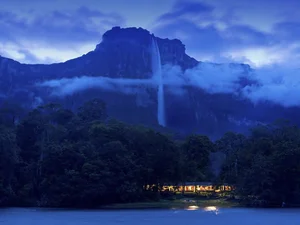 Chasing Giants: Exploring the Majesty of Earth's Tallest Waterfalls - image 5