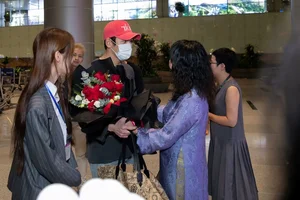Ji Chang-wook Joins International Stars at DANAFF IV Film Festival in Da Nang - image 6