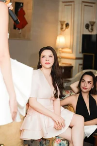 Star-Studded Celebration: Ly Nha Ky Joins Khanh Van's Exclusive Bachelorette Party - image 2