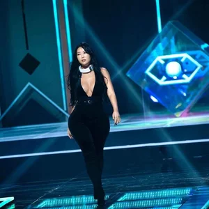 Where Is the First Korean Plus-Size Maxim Model Now? Breaking Beauty Standards - image 1