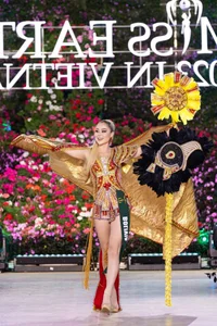 Miss Earth Contestants Bring Nature and Wildlife to Life in Stunning National Costumes - image 1