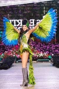 Miss Earth Contestants Bring Nature and Wildlife to Life in Stunning National Costumes - image 11