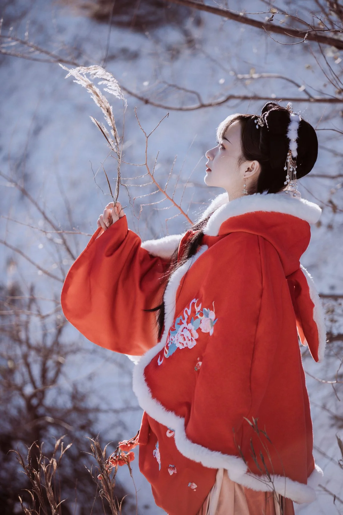 YiTuYu Art Language Vol.6192 Featuring Bao Bao Li Zhi: A Stunning Portrait Gallery