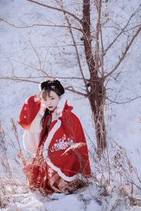 YiTuYu Art Language Vol.6192 Featuring Bao Bao Li Zhi: A Stunning Portrait Gallery - image 4