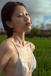 YiTuYu Art Language Vol.9804: Exquisite Portrait Photography Featuring Lu Mi - image 29