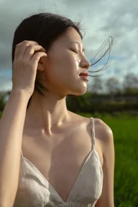 YiTuYu Art Language Vol.9804: Exquisite Portrait Photography Featuring Lu Mi - image 20