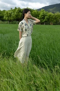 YiTuYu Art Language Vol.9804: Exquisite Portrait Photography Featuring Lu Mi - image 7