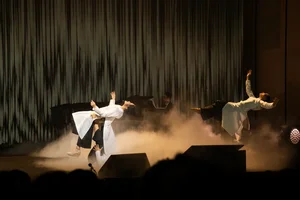 Hong Nhung Reimagines Hanoi Memories with Iconic Loudspeakers at Live Concert - image 11
