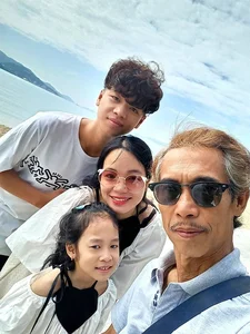 The Youthful Elegance of Actor Phu Don’s Wife 25 Years His Junior - image 1
