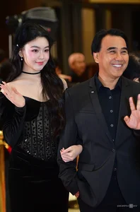 Inside the Glamorous 19-Year-Old Life of Quyen Linh’s Daughter Lọ Lem - image 2