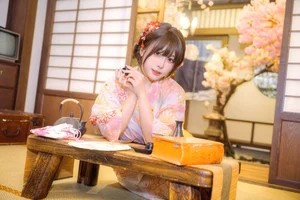 Artistic Portraiture Featuring Pu Tao Ke Er Bi Si Art Language Vol.6488 - image 5