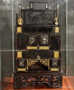 Historical Treasures in Ho Chi Minh City: A Showcase of Rare Multi-Material Antiques and Cultural Heritage - image 11