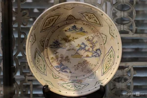 Historical Treasures in Ho Chi Minh City: A Showcase of Rare Multi-Material Antiques and Cultural Heritage - image 0