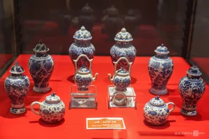 Historical Treasures in Ho Chi Minh City: A Showcase of Rare Multi-Material Antiques and Cultural Heritage - image 7