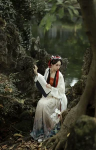 Exploring Aesthetic Elegance in YiTuYu Art Language Vol.7052 Featuring Yuan Bao - image 16