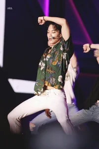 Ranking the Best 3rd Gen Male K-Pop Dancers: Who Takes the Top Spot? - image 0