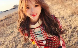 Real Beauty vs. Social Media Filters: The Truth Behind TikTok's Historical Costume Stars - image 7