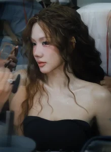 Redefining Beauty: Stunning 4K Aesthetic Portrait Gallery for 2026 - image 14