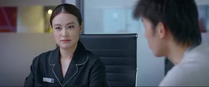 Hoang Thuy Linh’s Power Dressing: The Ultimate CEO Fashion Guide - image 15