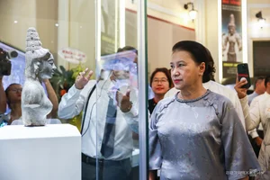17 National Treasures Debuted for the First Time in Ho Chi Minh City - image 2