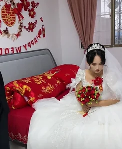 Viral Moment: Bride’s Hilarious Reaction to Groom’s Family Dowry Goes Viral - image 4