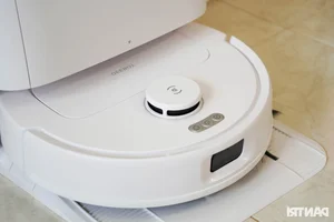 Hands-On with Ecovacs Deebot N30 Pro Omni: The Ultimate Smart Vacuum - image 6