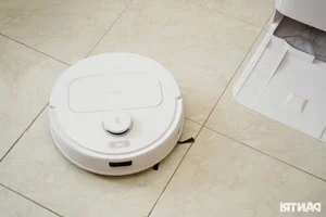 Hands-On with Ecovacs Deebot N30 Pro Omni: The Ultimate Smart Vacuum - image 7