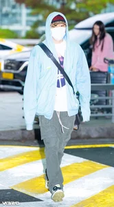 K-Pop Queen Lee Hyori Arrives in Ho Chi Minh City, Vietnam - image 6