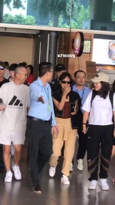 K-Pop Queen Lee Hyori Arrives in Ho Chi Minh City, Vietnam - image 8