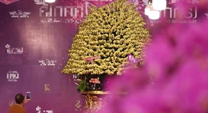 The 4 Billion VND Gold-Plated Orchid: A Masterpiece of Luxury and Craftsmanship - image 4