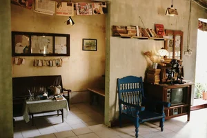 Top Nostalgic Cafes in Hanoi for a Slow Living Experience - image 21