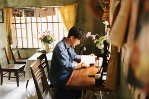 Top Nostalgic Cafes in Hanoi for a Slow Living Experience - image 7